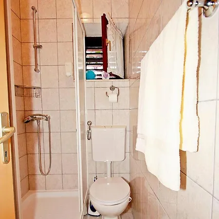 アパート Martic - Four Bedroom With Terrace And Sea View *