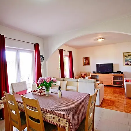 Martic - Four Bedroom With Terrace And Sea View * スペタル