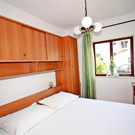 アパート Martic - Four Bedroom With Terrace And Sea View スペタル