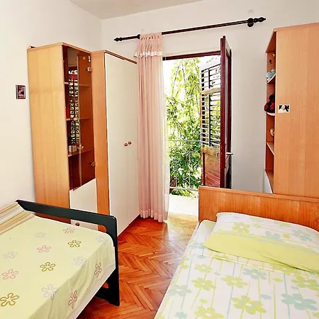 Martic - Four Bedroom With Terrace And Sea View * スペタル
