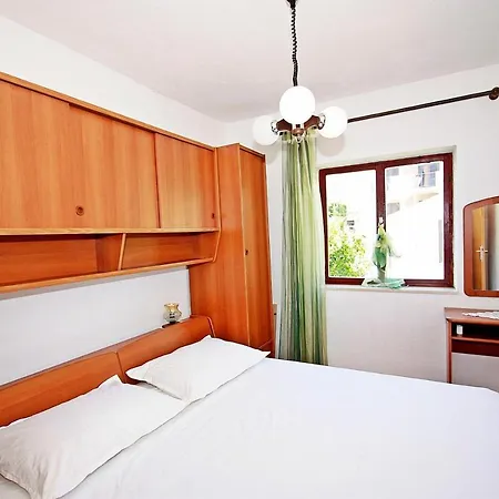 アパート Martic - Four Bedroom With Terrace And Sea View